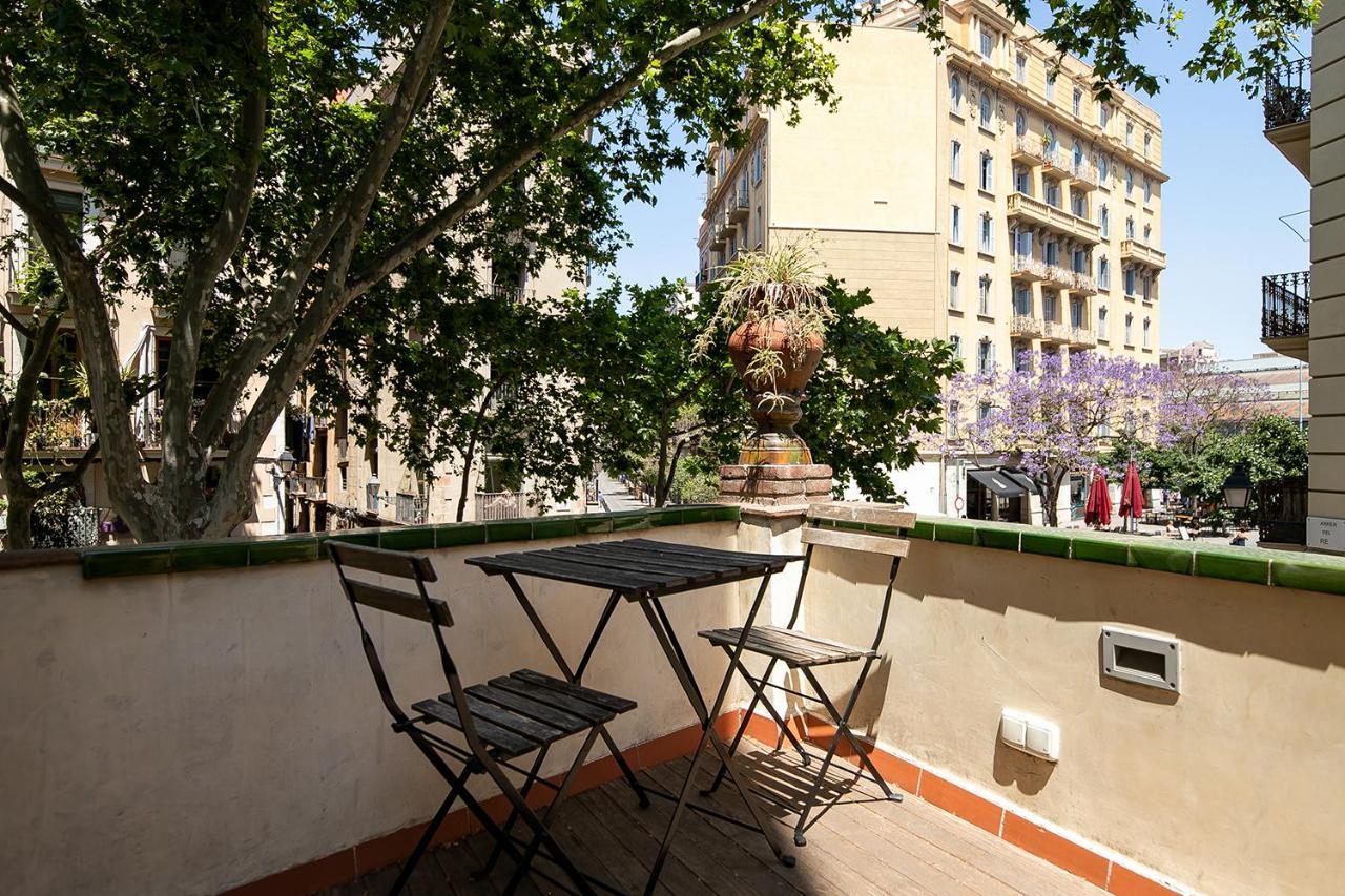 Deco Barcelona-born St. * Barcellona